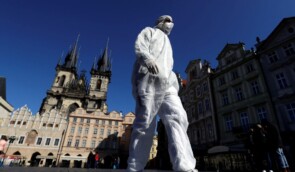 Чеський суд визнав, що влада запровадила карантин у країні з порушеннями