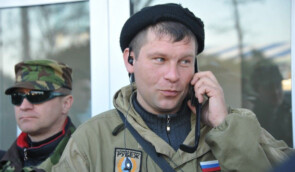Українські правоохоронці розшукують підозрюваних у захопленні штабу ВМСУ в Севастополі