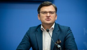 Кулеба попросить ЄС застосувати до Росії новий санкційний механізм за порушення прав кримчан