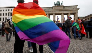 У Німеччині каратимуть людей, які “лікують” геїв від гомосексуальності