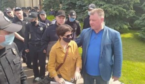 Харків: заяву активістки про застосування до неї сили з боку поліції не зареєстрували як злочин