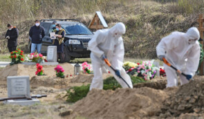 Російське медіа оштрафували за новину про місця на кладовищі для померлих від коронавірусу