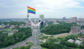 Українська компанія зазнала цькування через участь в акції з ЛГБТ-прапором над Києвом