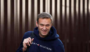 Російські лікарі вважають, що Навальний впав у кому через порушення обміну речовин
