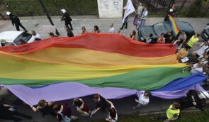 Президентка Єврокомісії нагадала польській владі, що вільним від ЛГБТ зонам не місце в ЄС
