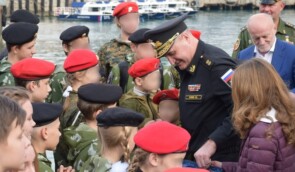 “Армія майбутнього”: як Росія мілітаризує українське дитинство в Криму