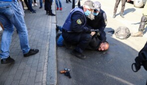 Поліція відпустила чоловіка, який погрожував учасникам Запоріжжя-прайду пістолетом