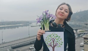 Екоактивістка, яку вдарили на мітингу проти забудови на Дніпропетровщині, повідомляє про погрози