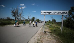 До середини листопада КПВВ “Станиця Луганська” припинив пропускати людей