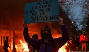 95 осіб затримали у Франції через протести проти насильства з боку поліції