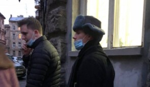 За вдягнену на вулиці у Львові шапку з радянською зіркою хлопцю загрожує п’ять років в’язниці