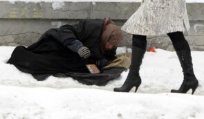 За п’ять днів у Києві до пунктів обігріву звернулися пів тисячі осіб: активісти кажуть про десятки замерзлих на вулиці