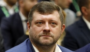 В Раді хочуть прирівняти сексизм до хуліганства, один з ініціаторів – депутат Корнієнко, відзначений за сексизм