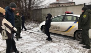 У Вінниці воєнізована охорона затримала журналістів, яких вона вважає терористами