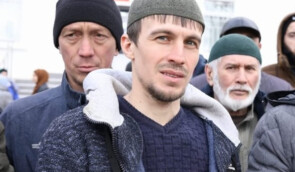 Активіста Енвера Топчі “суд” оштрафував на 40 тисяч рублів за начебто приховування листування