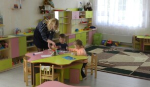 В Україні можуть зобов’язати першочергово зараховувати до садочка дітей, які живуть поруч
