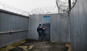 Тюремні лікарі виявили у голодуючого Навального дві грижі