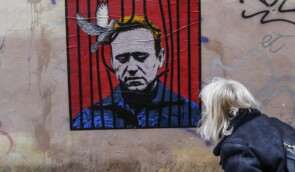 Навального переводять до лікарні, але на території іншої колонії
