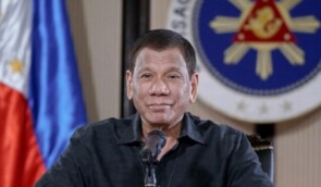 Президент Філіппін погрожує громадянам ув’язненням за відмову щепитися проти ковіду