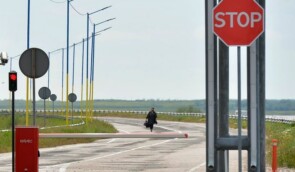 Шмигаля закликають втрутитися, щоб мешканців ОРДЛО та Криму не штрафували за порушення правил в’їзду-виїзду