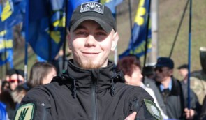 Депутат із Хмельниччини побажав, щоб гей-бар у Хмельницькому став “братською могилою”