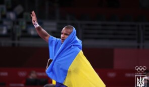 “Вали до Африки”: олімпійський чемпіон та нардеп Жан Беленюк зіткнувся з расизмом у центрі Києва