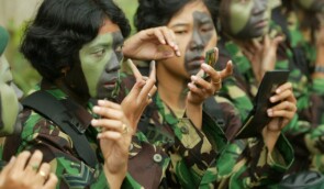В Індонезії скасували перевірку жінок на незайманість при прийомі на службу в армії