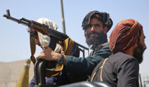 В Афганістані таліби публічно вивісили тіла розстріляних людей — ЗМІ
