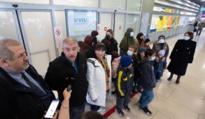 Із сирійського табору Аль-Хол звільнили ще трьох українок з одинадцятьма дітьми