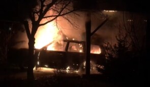 В Ужгороді згоріли дві автівки журналіста Павла Білецького, поліція підозрює підпал