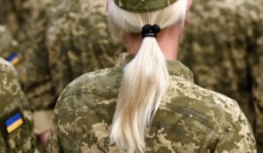 Петиція про скасування нового переліку військово-облікових професій для жінок набрала понад 25 тисяч голосів