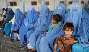 Таліби заборонили лікарям приймати жінок без супроводу чоловіків