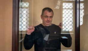У Криму “суд” відмовив адвокату у витребуванні первинних документів у справі журналіста Владислава Єсипенка