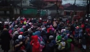 В ОРДЛО відбувається незаконна “евакуація” українських дітей-сиріт до РФ – Денісова