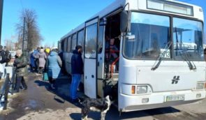 З Луганської області за день евакуювали близько 700 людей