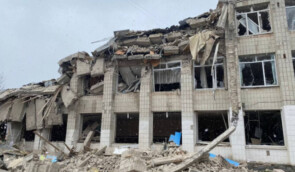 МОН: Російські загарбники знищили та пошкодили 211 шкіл