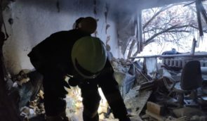 За ночь россияне разрушили в Северодонецке и Рубежном десятки жилых домов, есть погибшие и раненые