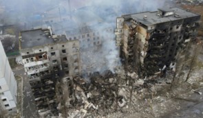 “Дуже страшно, коли на місто летить бомбардувальник”: очільники українських міст закликали світ закрити небо над Україною