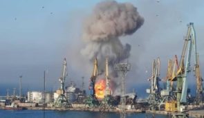 ЗСУ знищили у Бердянську російський десантний корабель: він міг перевозити до 1,5 тисячі тонн техніки та вантажів