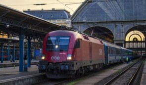 Угорська залізниця безкоштовно вивозить українців за кордон: як скористатись