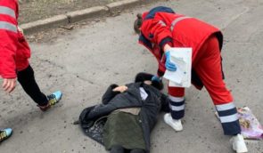 У Вугледарі на Донеччині від обстрілу росіянами черги за гуманітаркою загинули дві людини