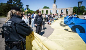Помилка Берліна: Кулеба обурений діями німецької поліції щодо української символіки
