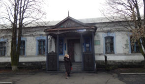 На Донеччині російські військові зруйнували музей 185-річної історії села Новомихайлівка