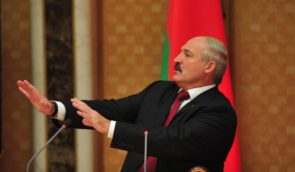Лукашенко заявив, що українці переживуть геноцид, якщо не здадуться