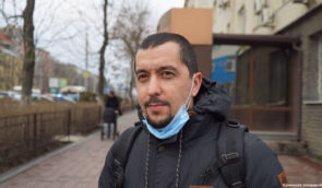 У Криму “суд” оштрафував адвоката Едема Смедляєва, а “поліція” заарештувала його захисника