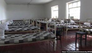 Журналисты показали, как выглядит лагерь для пленных россиян на Западе Украины