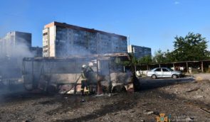 Військові РФ обстріляли Миколаїв касетними снарядами, є загиблий та поранені