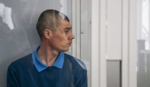 Російському танкісту присудили 10 років в’язниці за розстріл багатоповерхівки в Чернігові