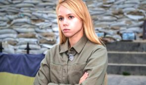 Дружина командира “Азову” Прокопенка повідомила, що він, ймовірно, в Росії і розкритикувала Червоний Хрест