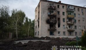 У Ямполі росіяни обстріляли касетними боєприпасами чергу за гуманітарною допомогою